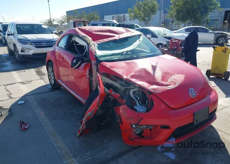 2019 Volkswagen Beetle 2.0T Final Edition Se/2.0T Final Edition Sel/2.0T S из США, поврежденный, VIN 3VWFD7AT4KM717921